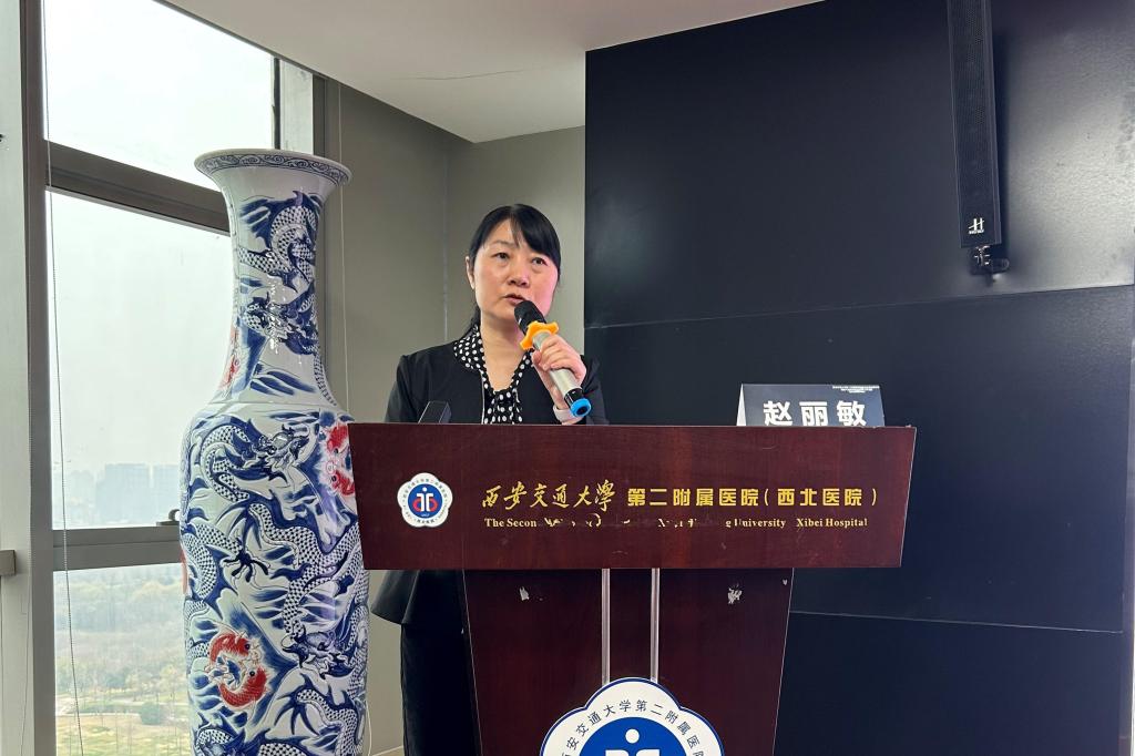 赵丽敏.jpg